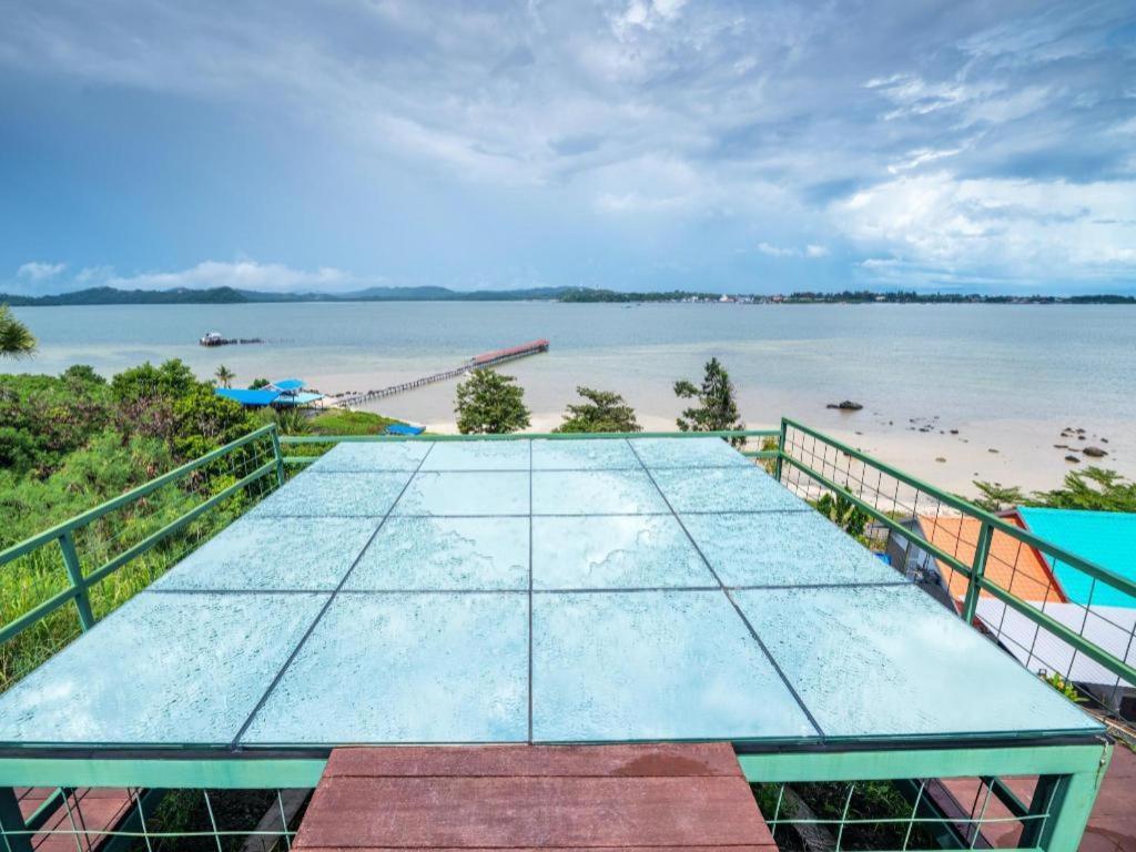 Dreamland Beach Holiday Kudat Exterior foto