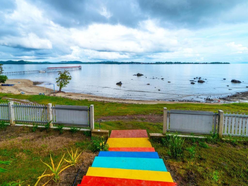 Dreamland Beach Holiday Kudat Exterior foto