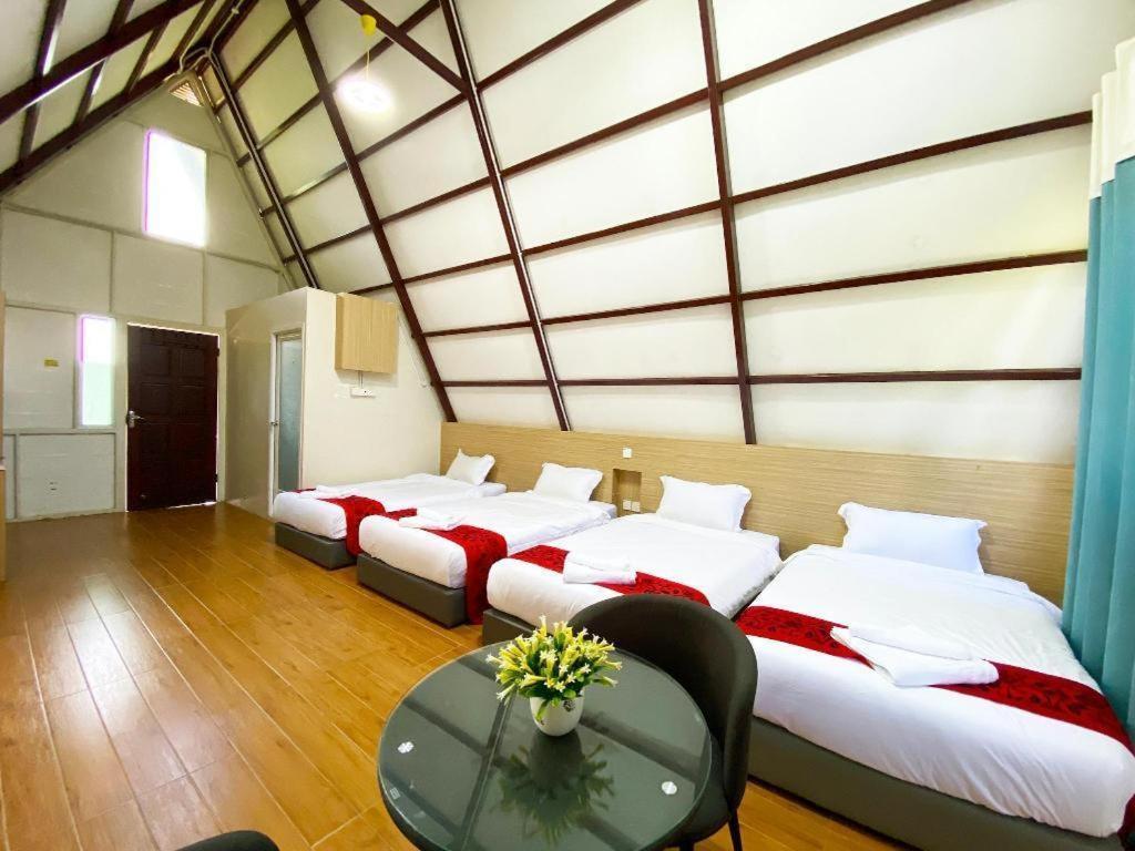 Dreamland Beach Holiday Kudat Exterior foto